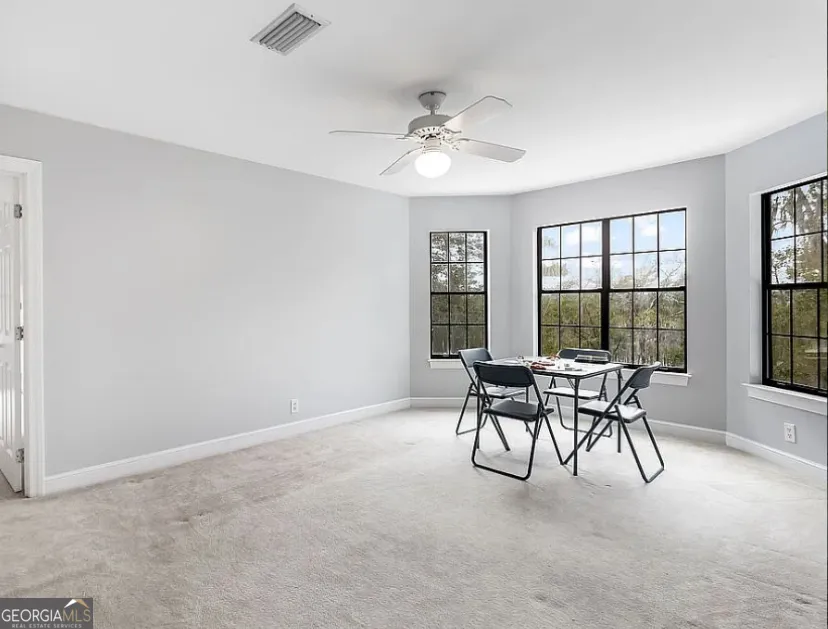 1525 W Black Island RD Darien, GA 31305