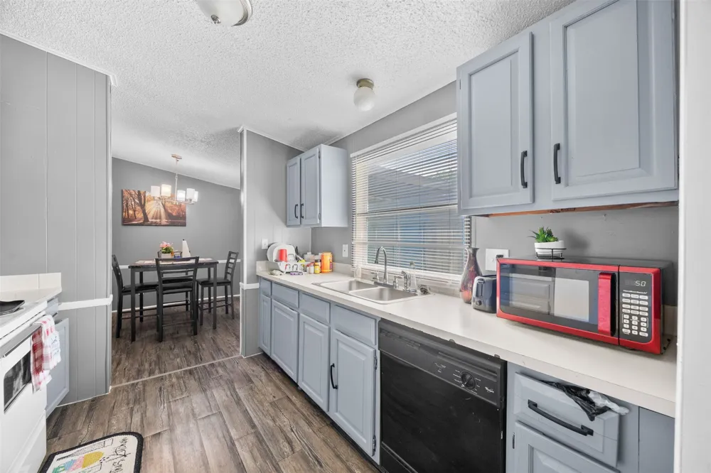 101 Syble Jean Drive Burleson, TX 76028
