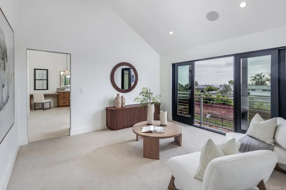 824 Conestoga Ct Encinitas, CA 92024