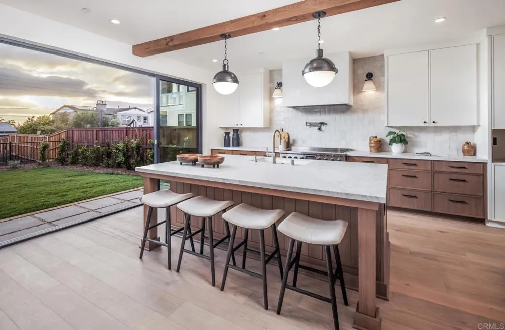824 Conestoga Ct Encinitas, CA 92024