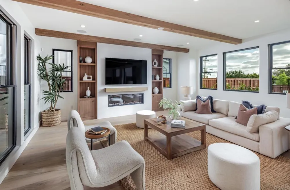 824 Conestoga Ct Encinitas, CA 92024