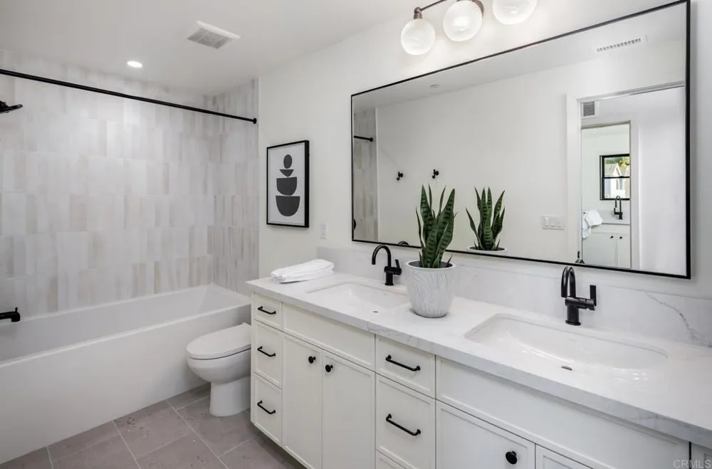 824 Conestoga Ct Encinitas, CA 92024