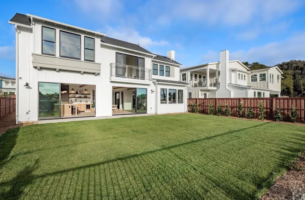824 Conestoga Ct Encinitas, CA 92024