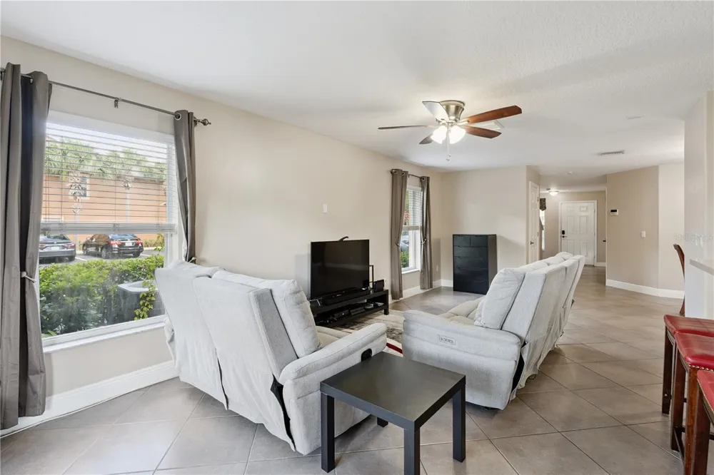 3527 CARUSO PLACE Oviedo, FL 32765