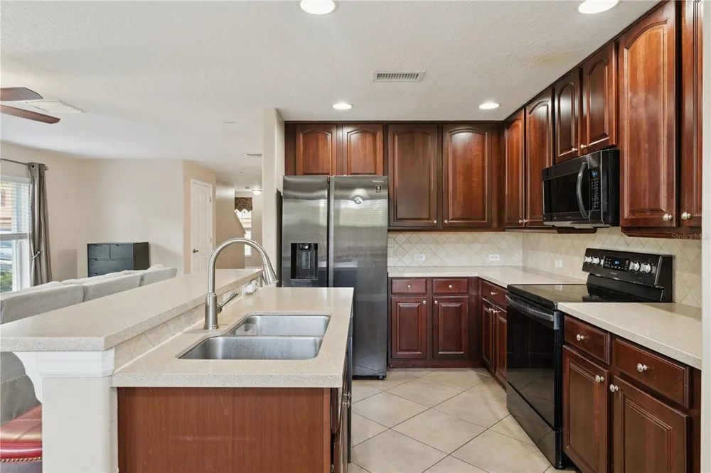 3527 CARUSO PLACE Oviedo, FL 32765
