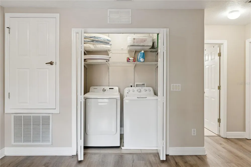 3527 CARUSO PLACE Oviedo, FL 32765