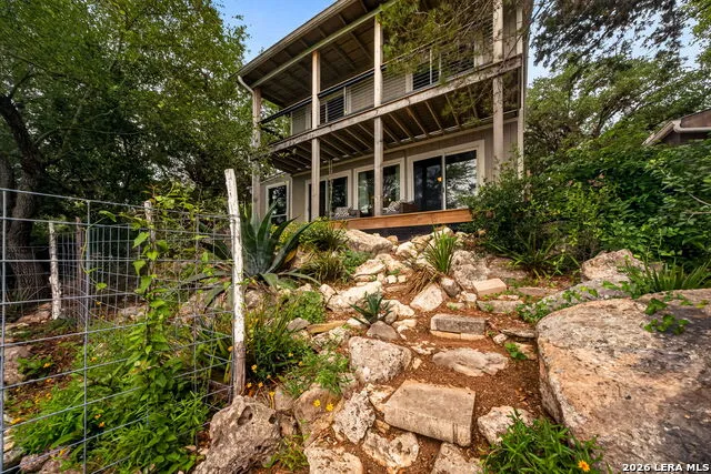 776 Grandview Circle Bandera, TX 78003