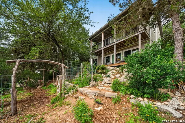 776 Grandview Circle Bandera, TX 78003