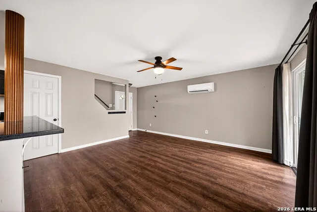 776 Grandview Circle Bandera, TX 78003