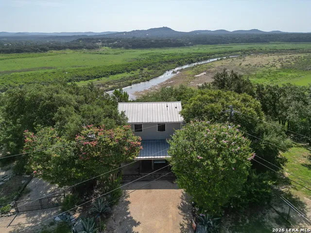 776 Grandview Circle Bandera, TX 78003