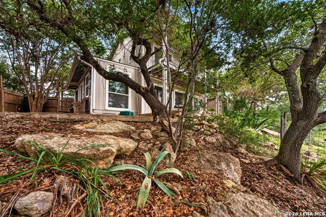 776 Grandview Circle Bandera, TX 78003