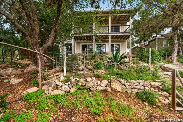 776 Grandview Circle Bandera, TX 78003