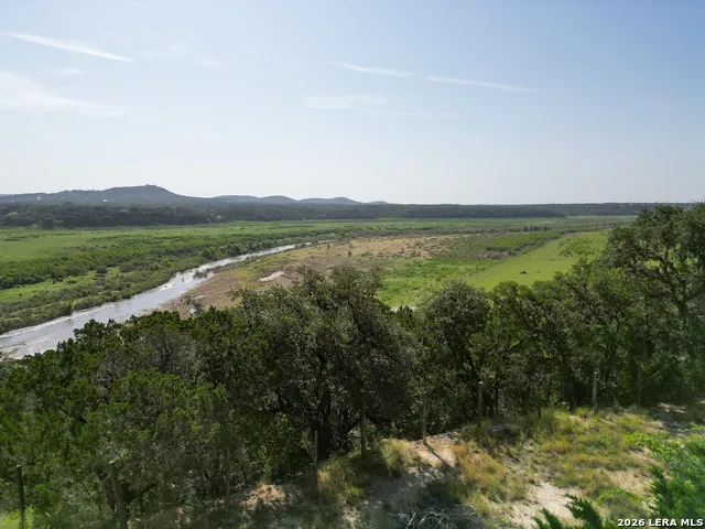 776 Grandview Circle Bandera, TX 78003