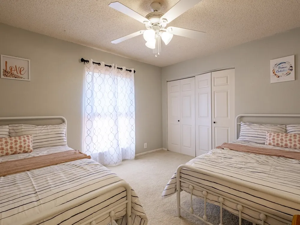 408 Heritage Trail Granbury, TX 76048