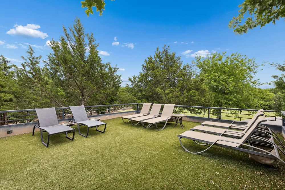 1306 Morrow Road Valley View, TX 76272