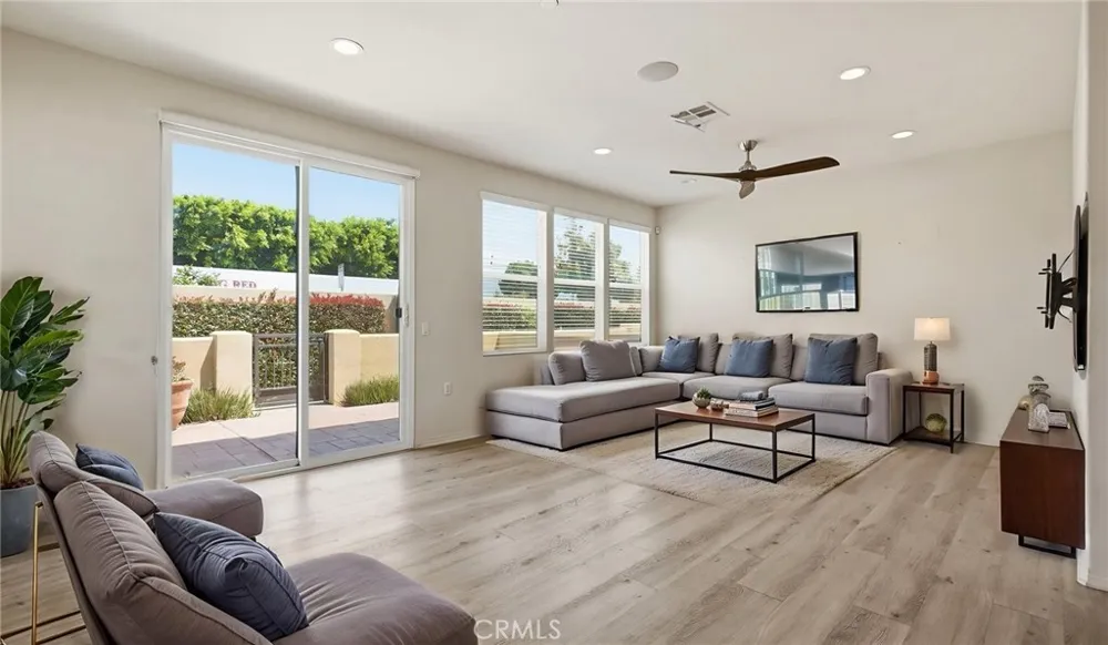 5661 Mcculloch #105 Temple City, CA 91780