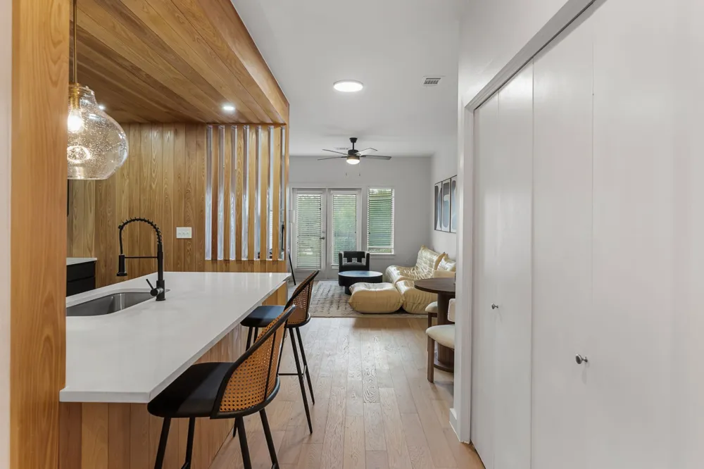 2505 Thornton Road #2204 Austin, TX 78704