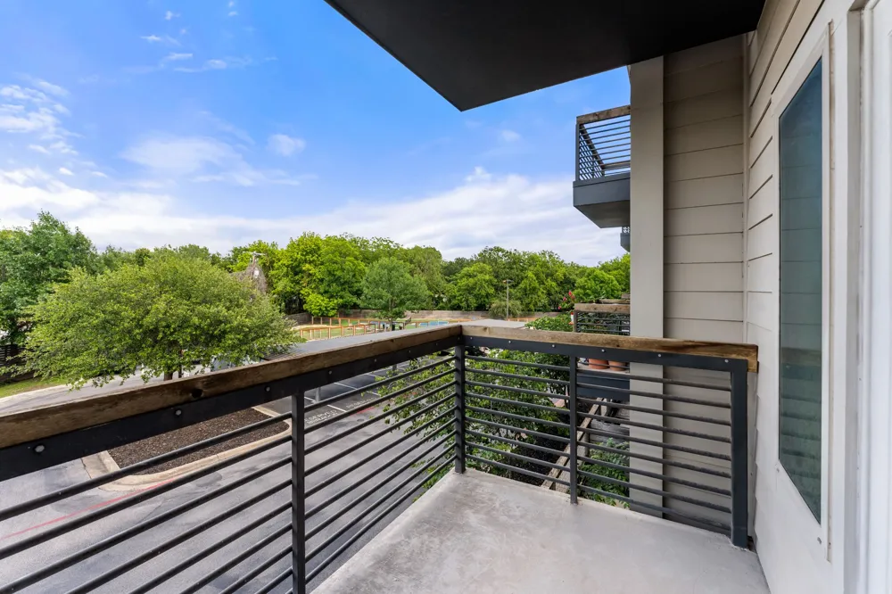 2505 Thornton Road #2204 Austin, TX 78704