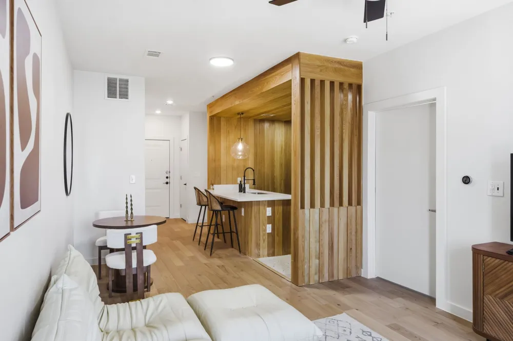 2505 Thornton Road #2204 Austin, TX 78704