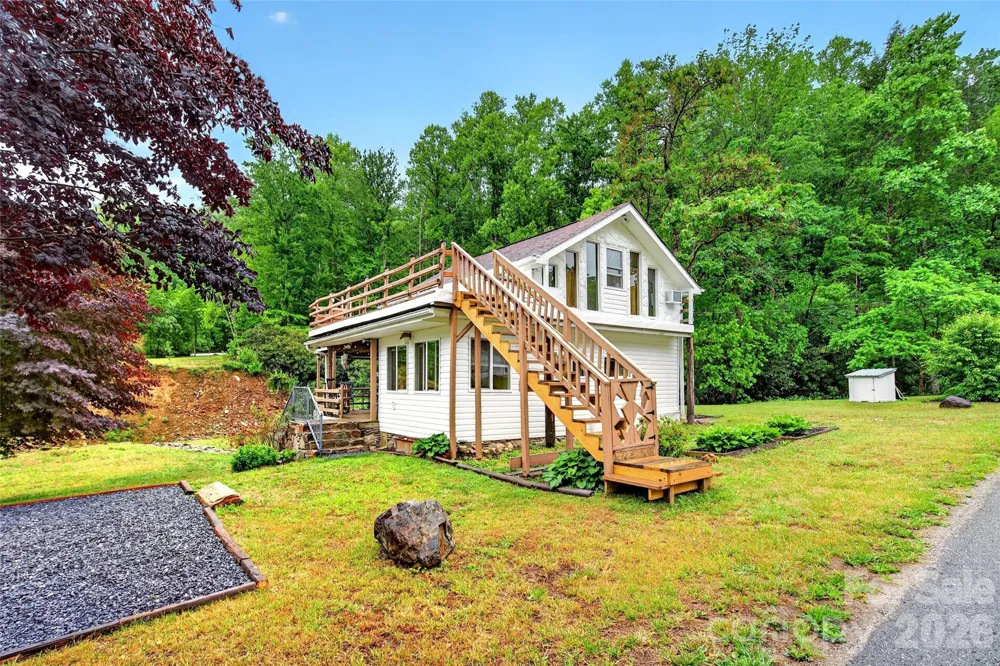 227 Locust Cove Road Marion, NC 28752