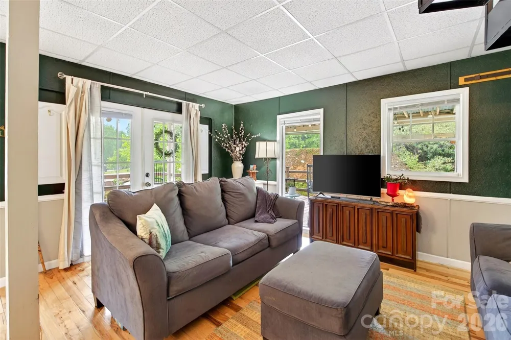 227 Locust Cove Road Marion, NC 28752
