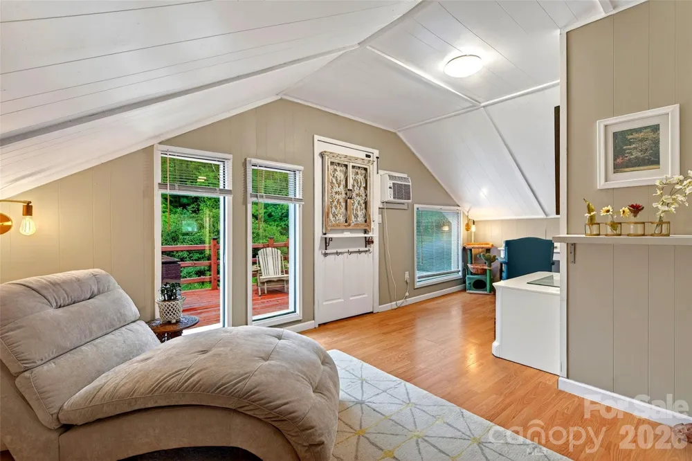 227 Locust Cove Road Marion, NC 28752