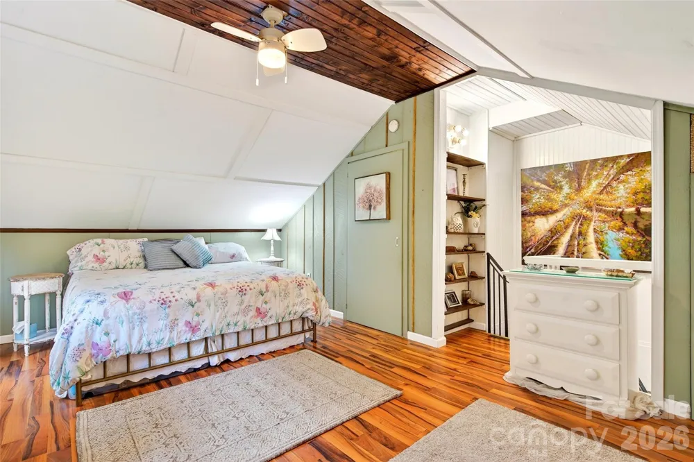 227 Locust Cove Road Marion, NC 28752