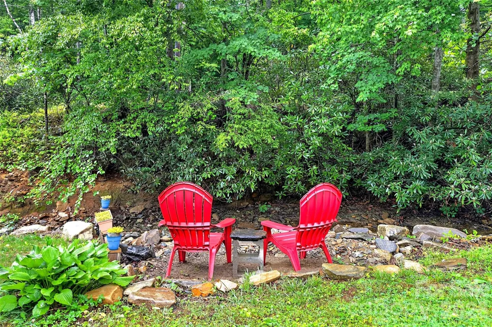 227 Locust Cove Road Marion, NC 28752