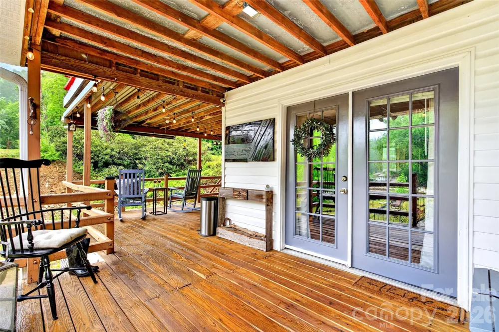 227 Locust Cove Road Marion, NC 28752