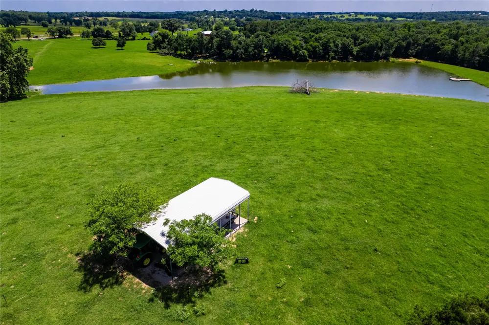 8970 FM 59 Athens, TX 75751