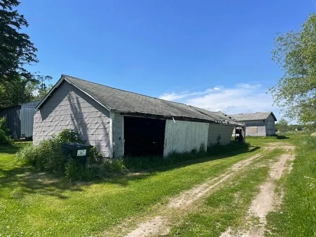 8301 181st Avenue NW Anoka, MN 55303