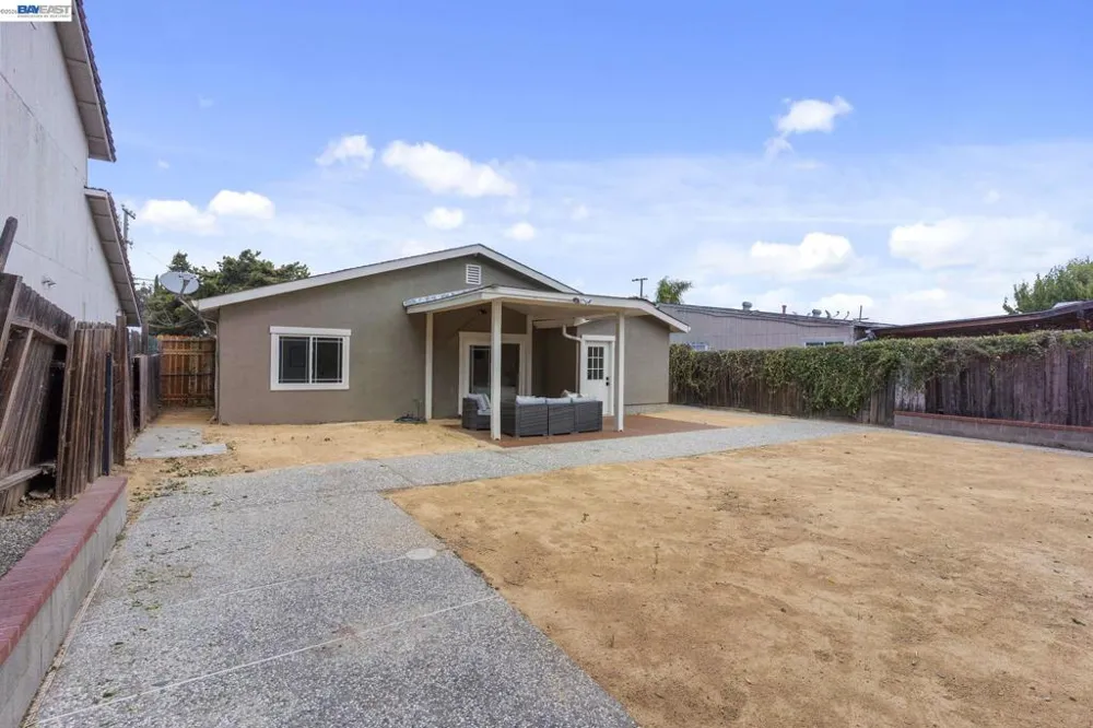 277 SHORE RD. Bay Point, CA 94565