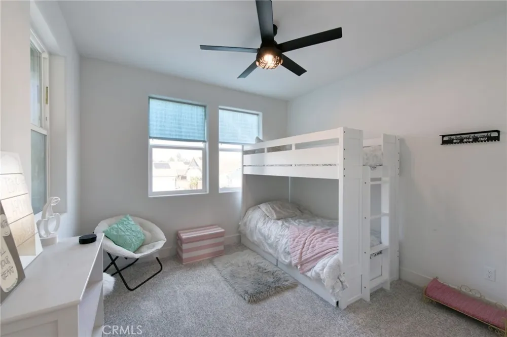 1736 Renn Clovis, CA 93619