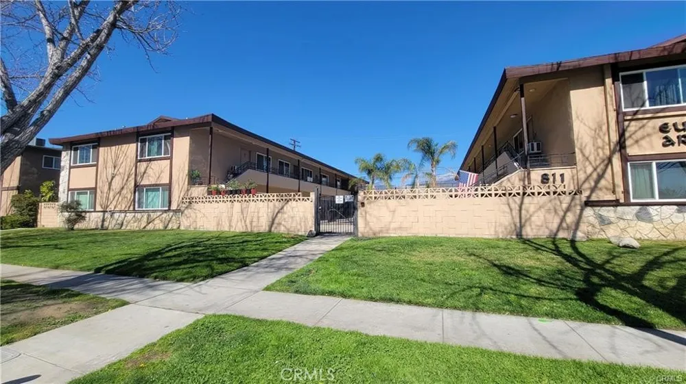 811 Orchid Court #J Upland, CA 91786