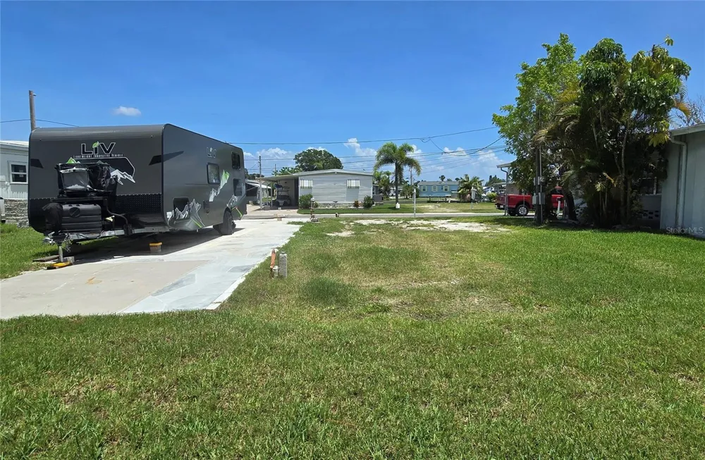 9 YAWL LANE #9 Palm Harbor, FL 34683