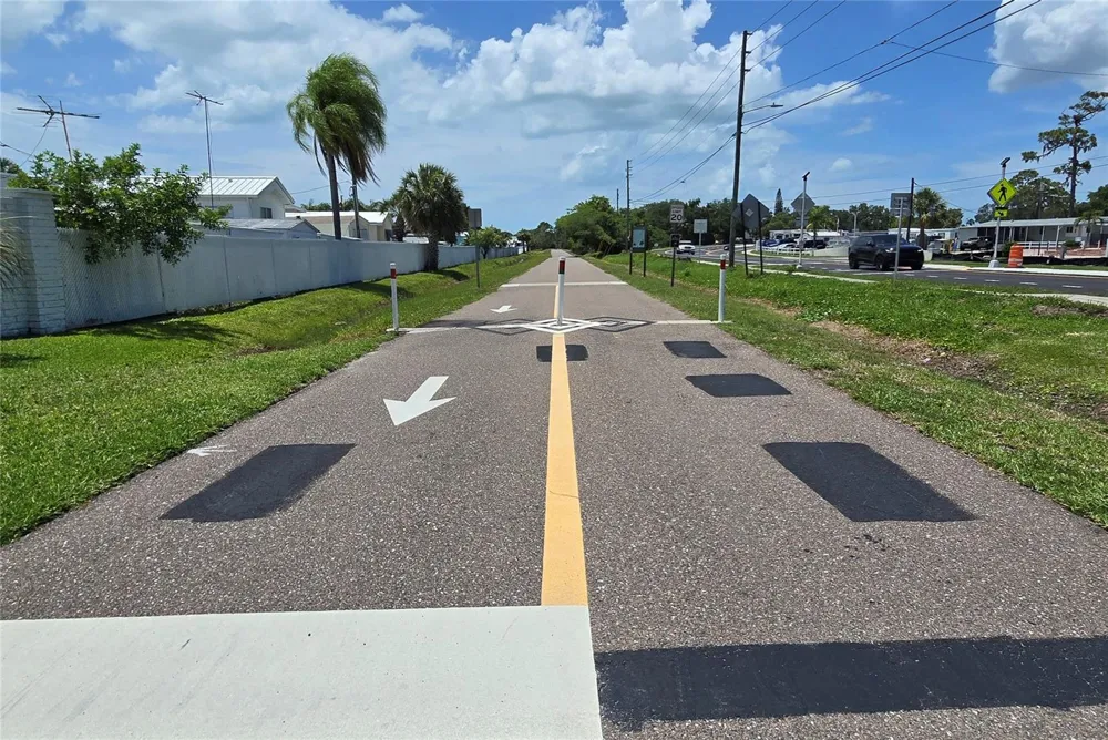 9 YAWL LANE #9 Palm Harbor, FL 34683