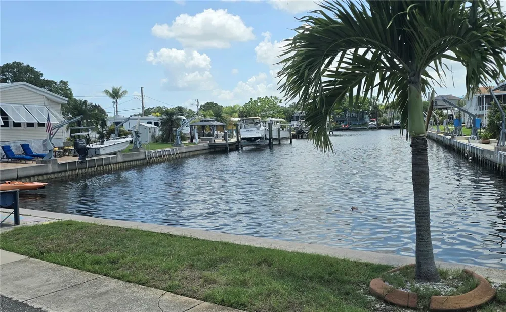 9 YAWL LANE #9 Palm Harbor, FL 34683