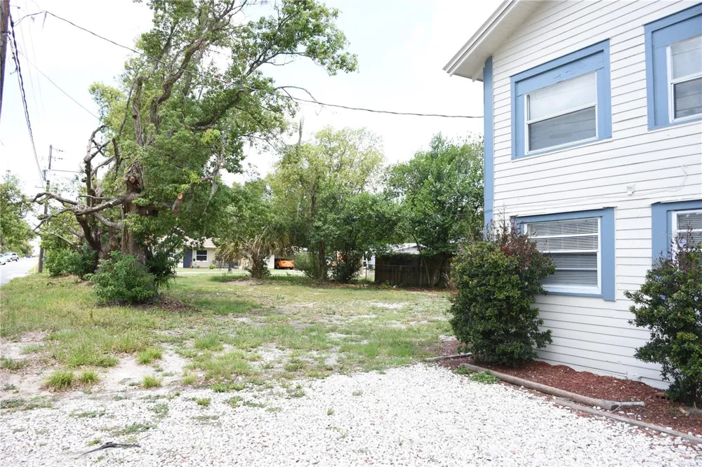 402 LENOX STREET Lakeland, FL 33803