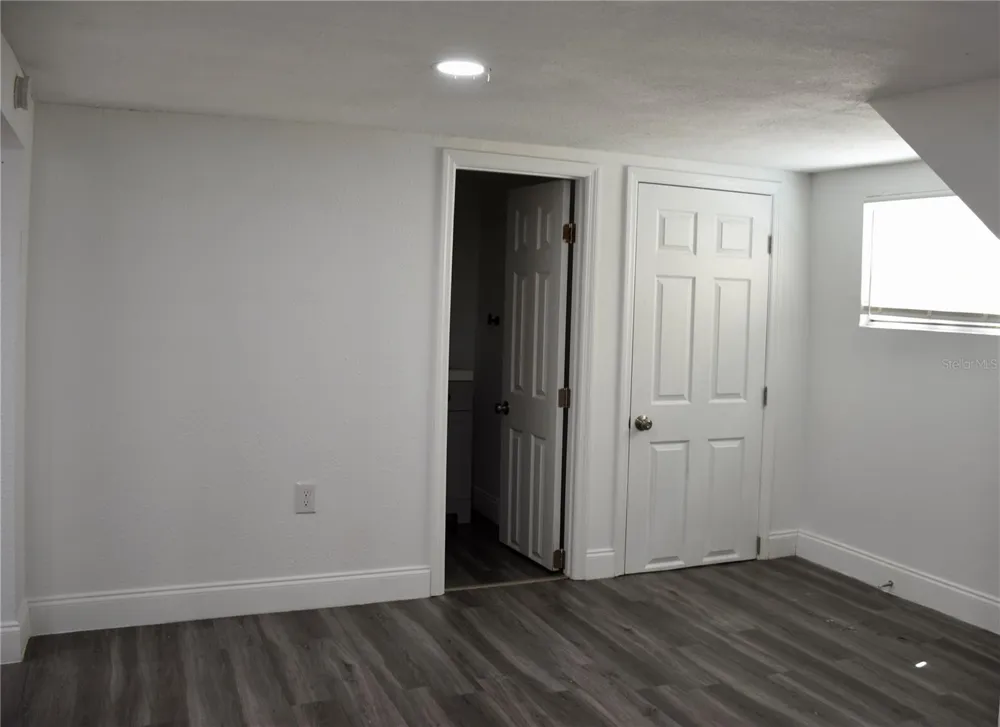 402 LENOX STREET Lakeland, FL 33803
