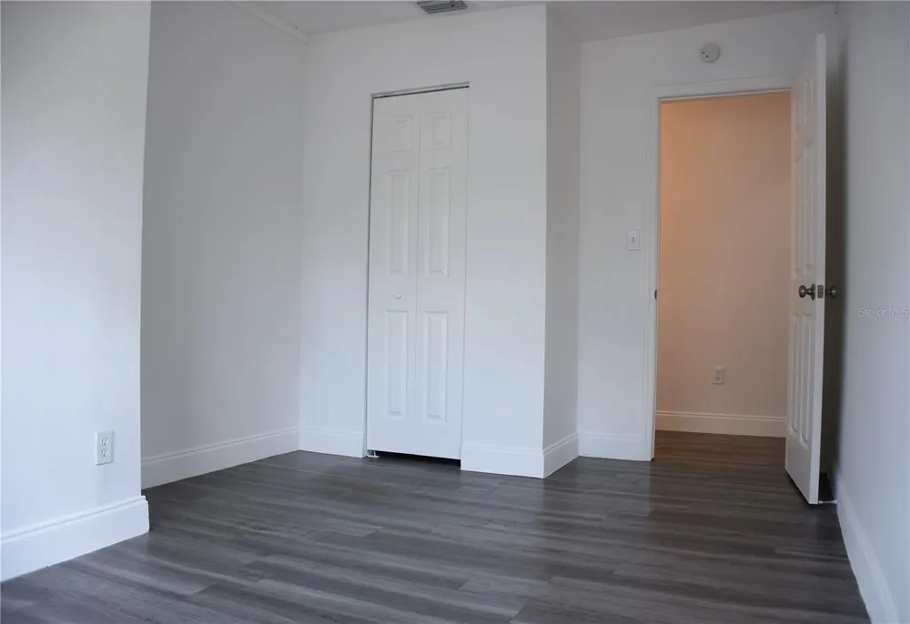 402 LENOX STREET Lakeland, FL 33803