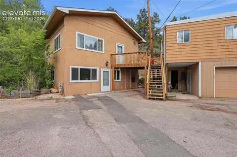 68 Minnehaha Avenue