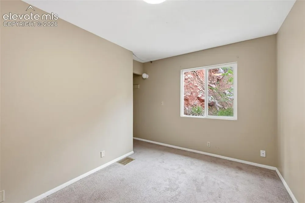68 Minnehaha Avenue Manitou Springs, CO 80829