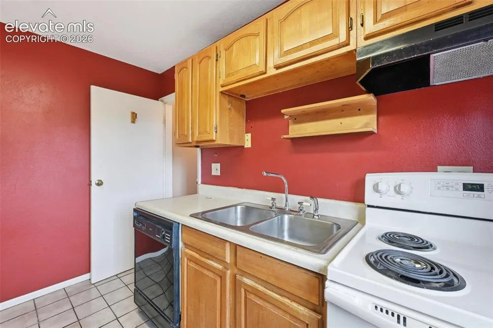 68 Minnehaha Avenue Manitou Springs, CO 80829