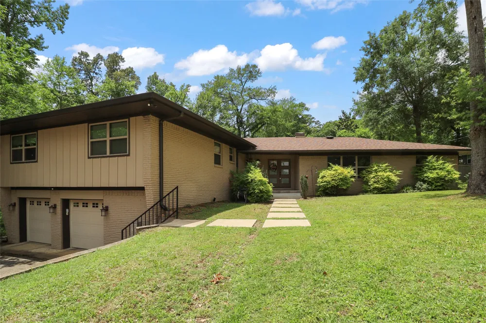 707 Tullie Drive Longview, TX 75601