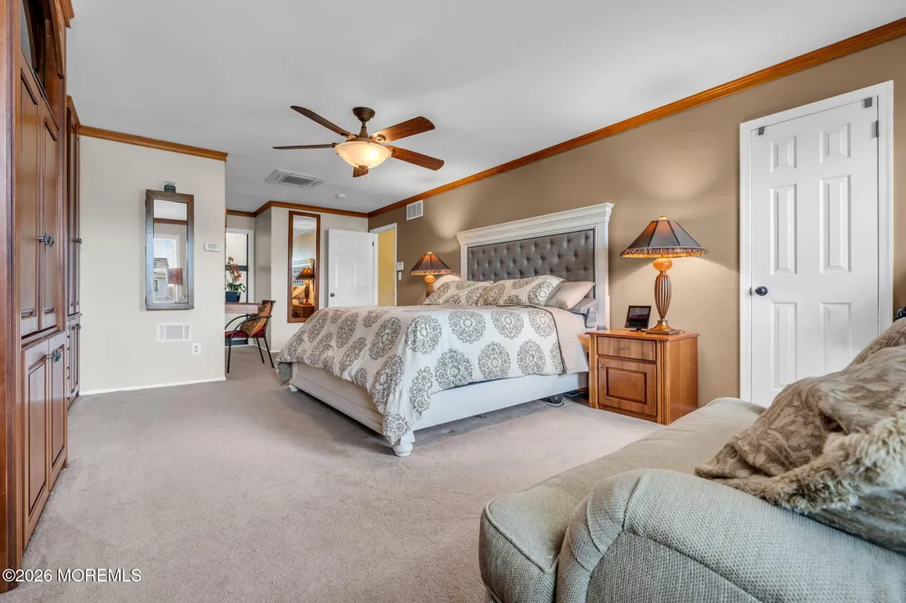 21 Ryan Road Marlboro, NJ 07746