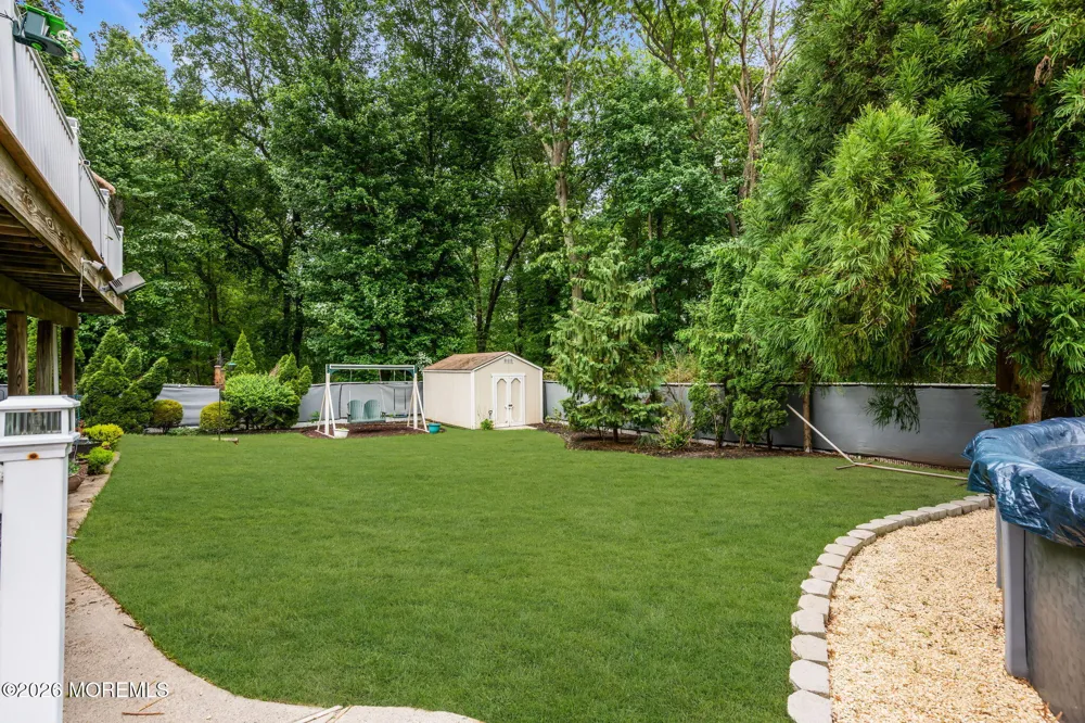 21 Ryan Road Marlboro, NJ 07746
