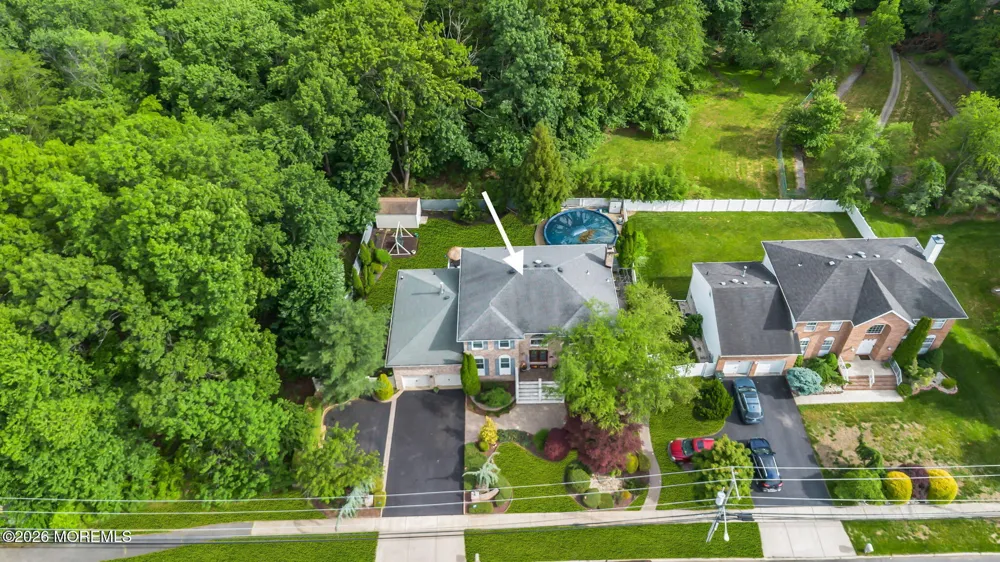 21 Ryan Road Marlboro, NJ 07746