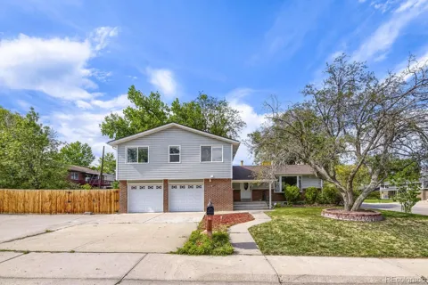 7047 W 62nd Place