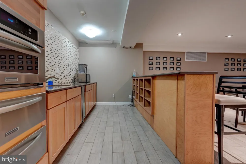 1900 LYTTONSVILLE ROAD #110 Silver Spring, MD 20910