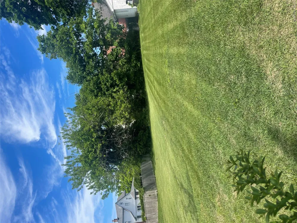 170 Cedar Street Freeport, NY 11520
